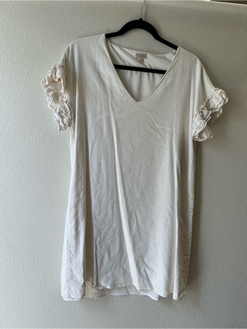 Daniel Cremieux Cream V-Neck Ruffle Sleeve Tunic